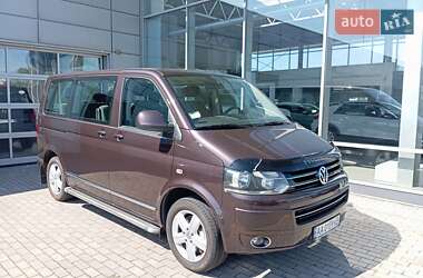 Минивэн Volkswagen Multivan 2011 в Киеве