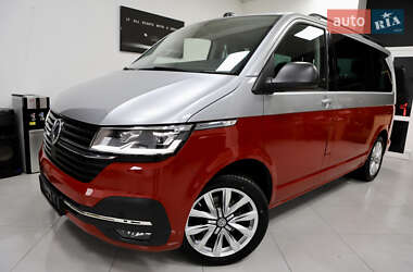 Минивэн Volkswagen Multivan 2020 в 