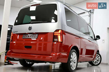 Минивэн Volkswagen Multivan 2020 в 