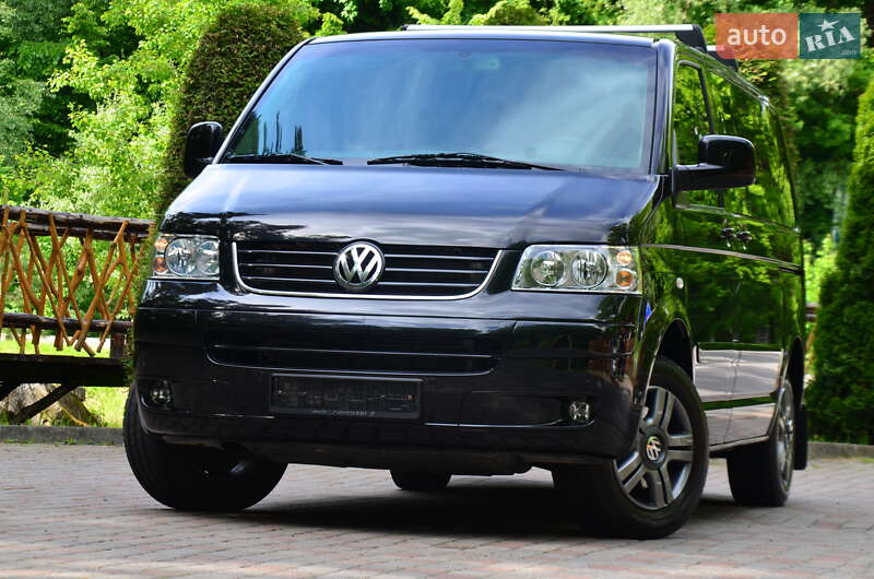 Минивэн Volkswagen Multivan 2008 в Трускавце