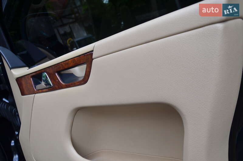 Минивэн Volkswagen Multivan 2008 в Трускавце