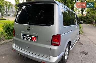 Минивэн Volkswagen Multivan 2012 в 
