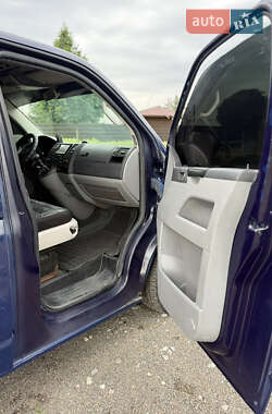 Минивэн Volkswagen Multivan 2005 в 
