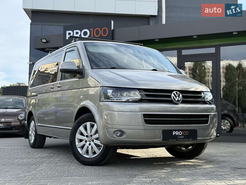 Мінівен Volkswagen Multivan 2011 в Києві
