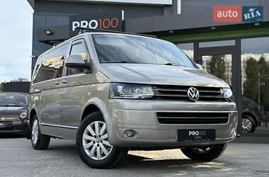Минивэн Volkswagen Multivan 2011 в 