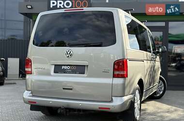 Минивэн Volkswagen Multivan 2011 в 