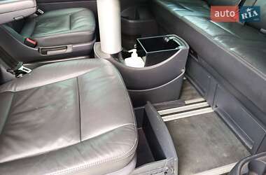 Мінівен Volkswagen Multivan 2012 в 