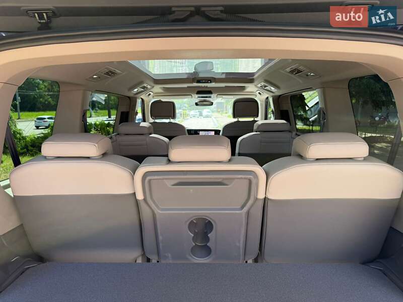 Минивэн Volkswagen Multivan 2023 в Черкассах