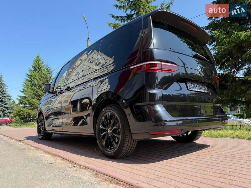 Минивэн Volkswagen Multivan 2023 в Черкассах