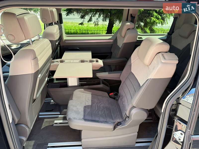 Минивэн Volkswagen Multivan 2023 в Черкассах