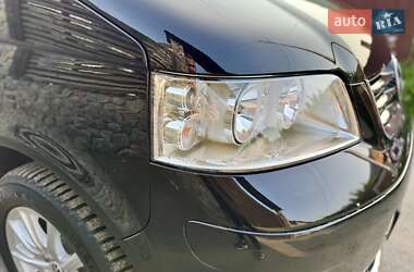 Минивэн Volkswagen Multivan 2009 в 
