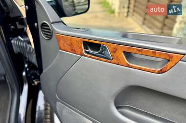 Минивэн Volkswagen Multivan 2009 в 