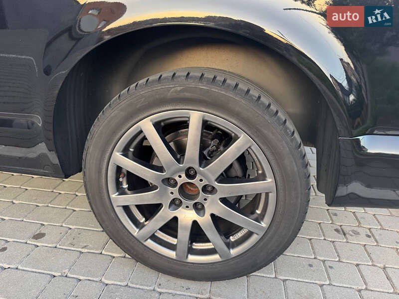 Минивэн Volkswagen Multivan 2010 в Виннице