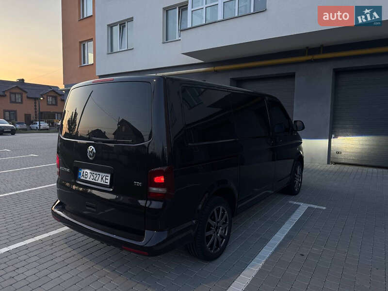 Минивэн Volkswagen Multivan 2010 в Виннице