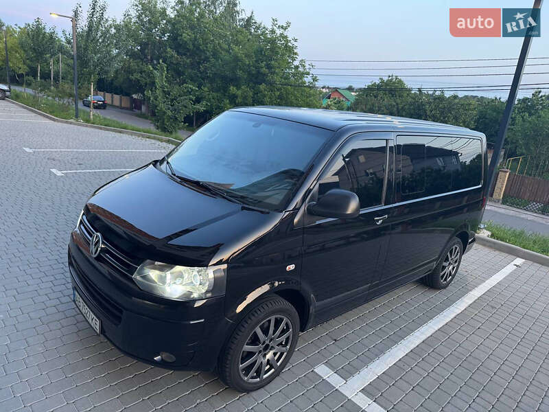 Минивэн Volkswagen Multivan 2010 в Виннице