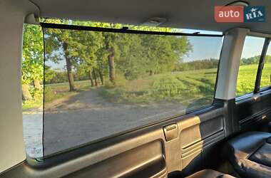 Минивэн Volkswagen Multivan 2012 в 