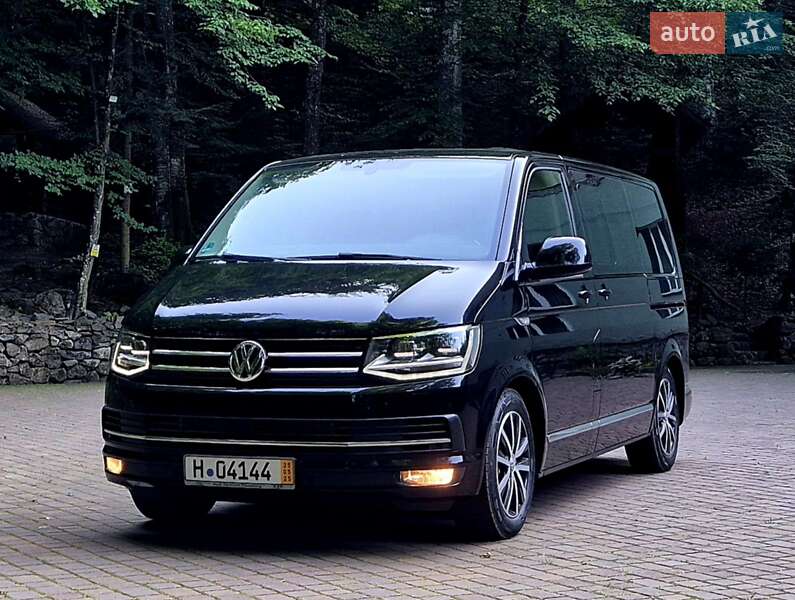 Минивэн Volkswagen Multivan 2017 в Сваляве