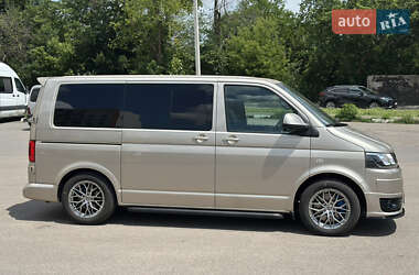 Минивэн Volkswagen Multivan 2006 в 