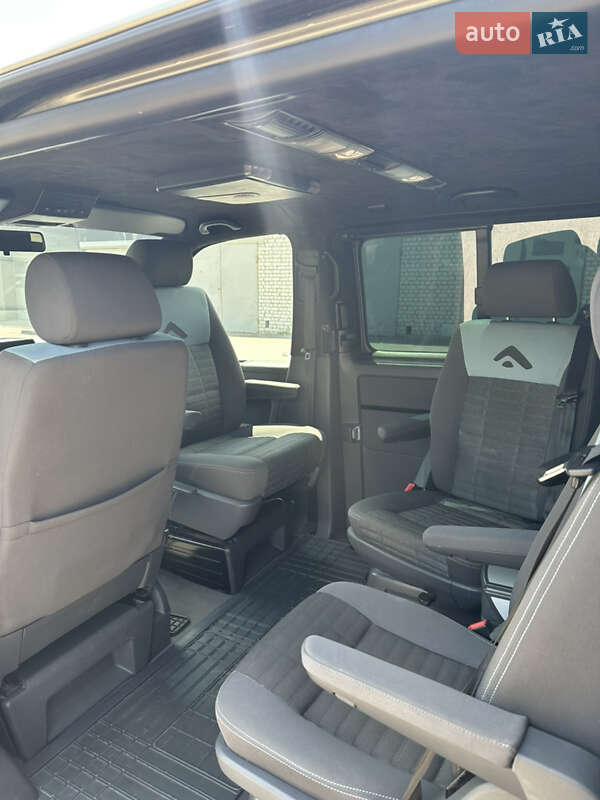 Минивэн Volkswagen Multivan 2006 в Харькове