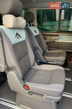 Минивэн Volkswagen Multivan 2008 в 