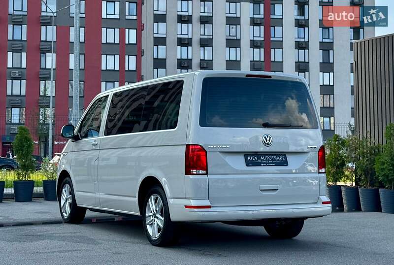 Мінівен Volkswagen Multivan 2020 в Києві