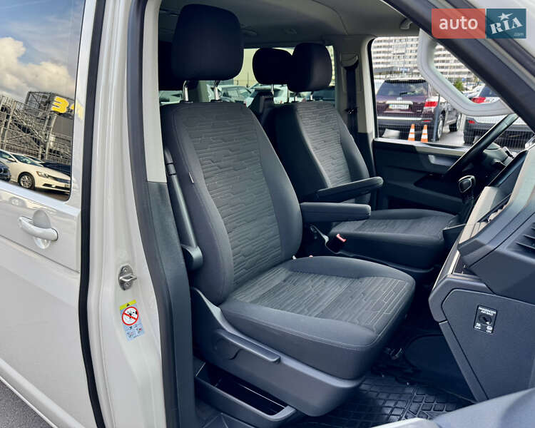 Мінівен Volkswagen Multivan 2020 в Києві