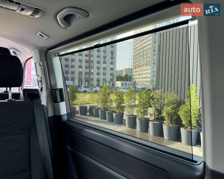 Мінівен Volkswagen Multivan 2020 в Києві