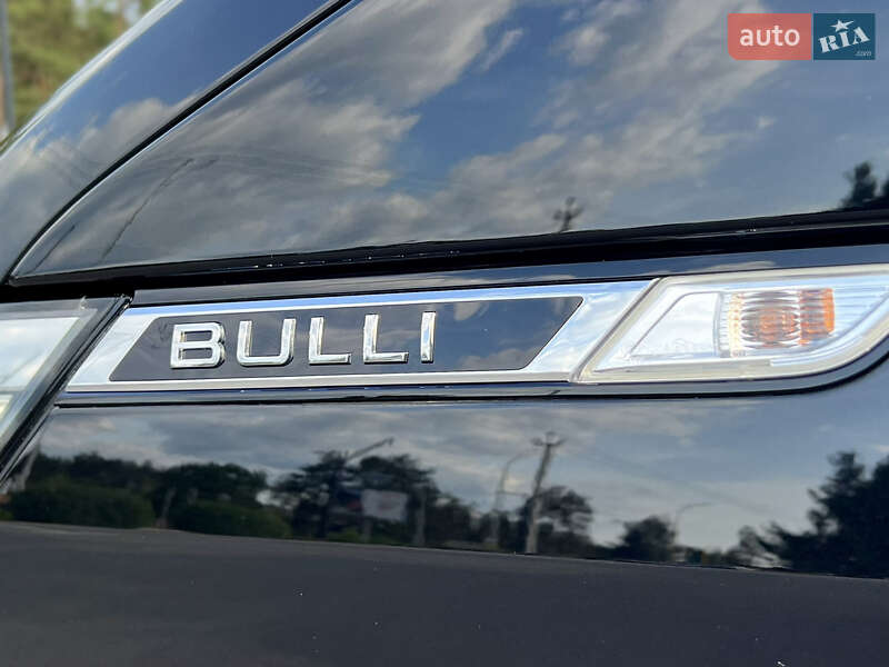 Минивэн Volkswagen Multivan 2020 в Киеве