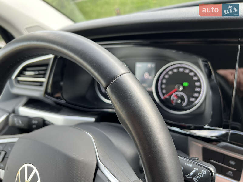 Минивэн Volkswagen Multivan 2020 в Киеве
