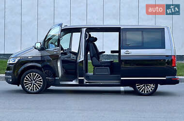 Минивэн Volkswagen Multivan 2020 в 