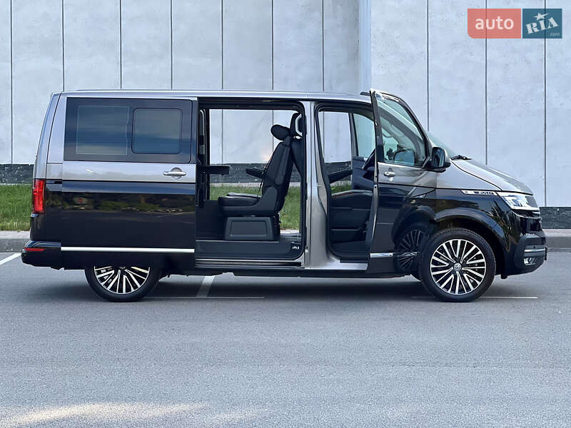 Минивэн Volkswagen Multivan 2020 в Киеве
