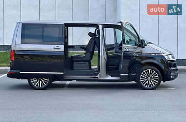 Минивэн Volkswagen Multivan 2020 в 