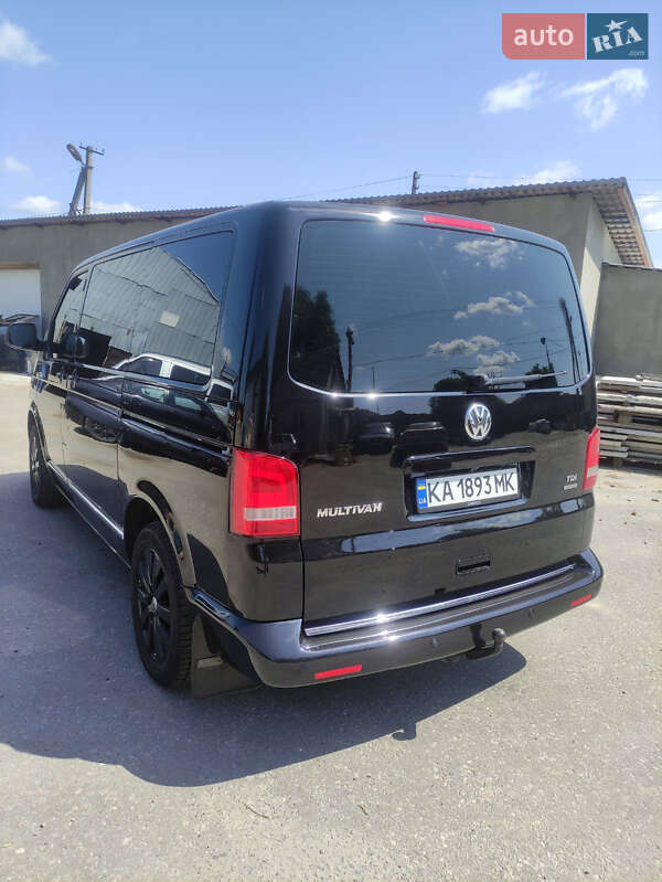 Минивэн Volkswagen Multivan 2012 в Броварах