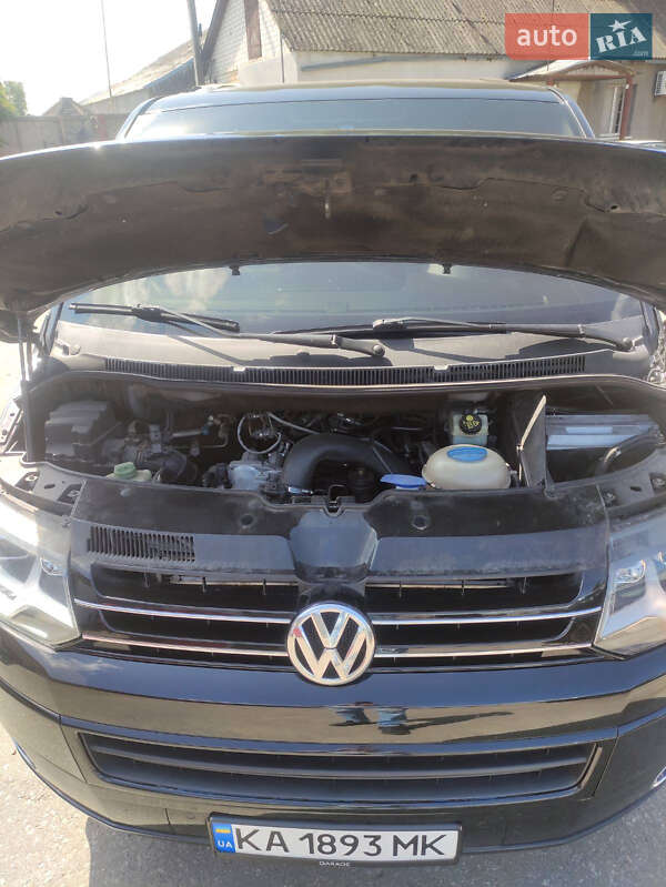 Минивэн Volkswagen Multivan 2012 в Броварах