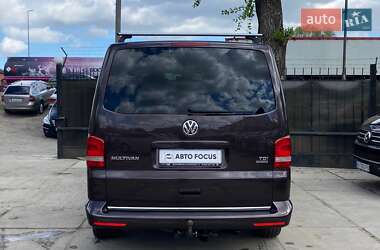 Минивэн Volkswagen Multivan 2014 в 