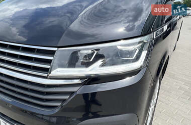 Минивэн Volkswagen Multivan 2021 в 