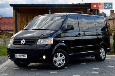 Минивэн Volkswagen Multivan 2009 в 