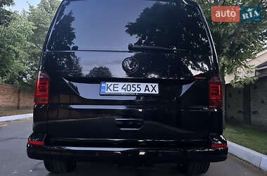 Минивэн Volkswagen Multivan 2016 в 