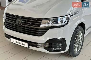 Минивэн Volkswagen Multivan 2024 в 