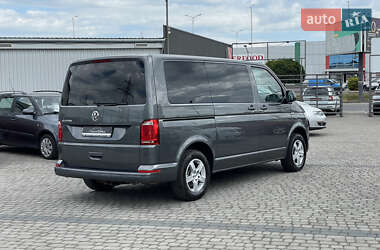 Минивэн Volkswagen Multivan 2018 в 