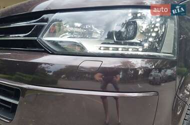 Минивэн Volkswagen Multivan 2012 в 