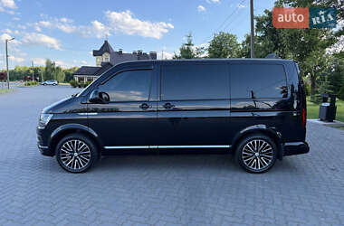 Минивэн Volkswagen Multivan 2016 в 