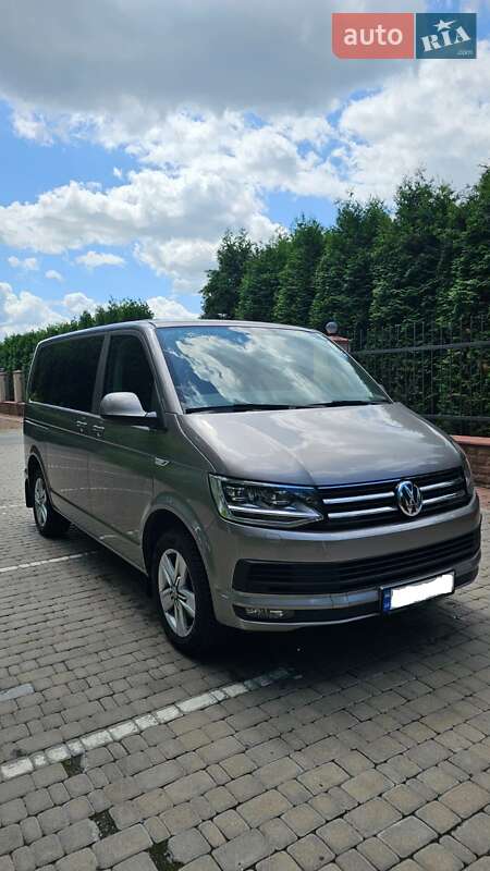 Минивэн Volkswagen Multivan 2018 в Киеве