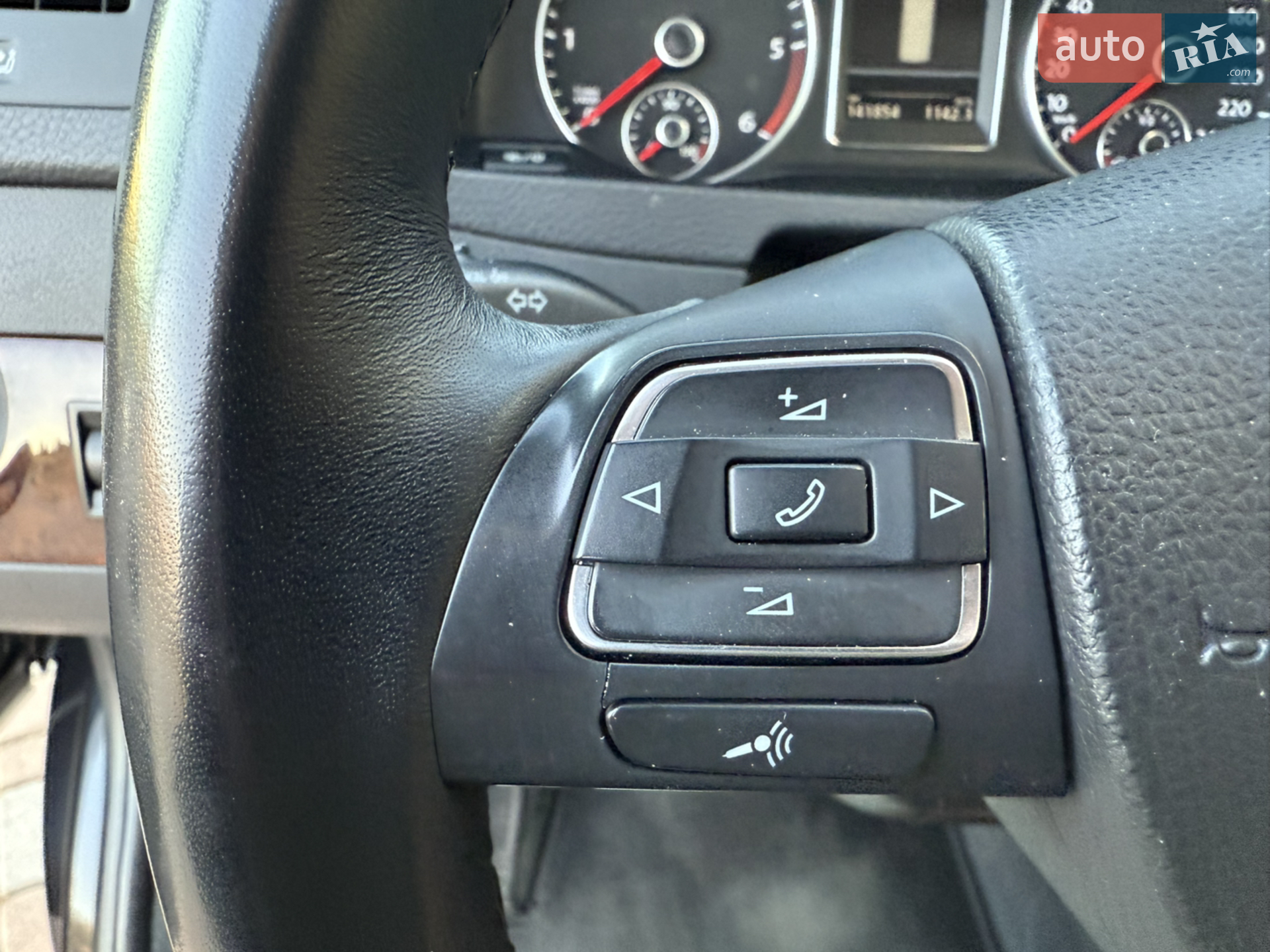 2014 Volkswagen Multivan - мініатюра 24