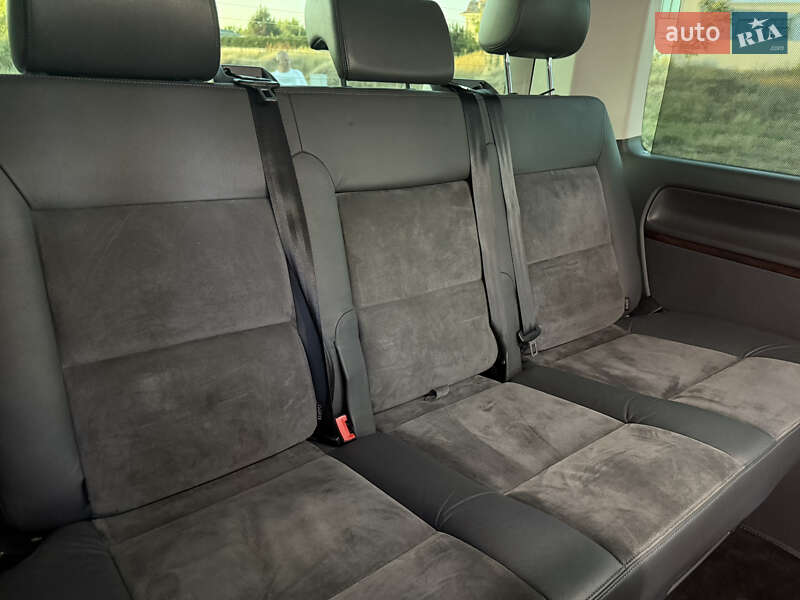 Мінівен Volkswagen Multivan 2014 в Одесі