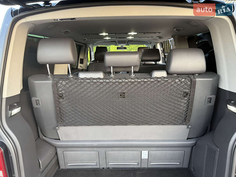 Мінівен Volkswagen Multivan 2014 в Одесі