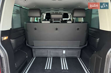 Минивэн Volkswagen Multivan 2019 в 