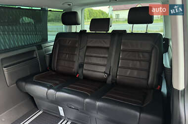 Минивэн Volkswagen Multivan 2019 в 