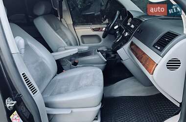 Минивэн Volkswagen Multivan 2008 в 