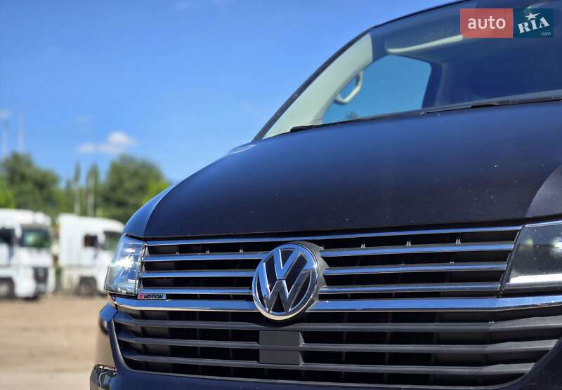 Минивэн Volkswagen Multivan 2020 в Ровно